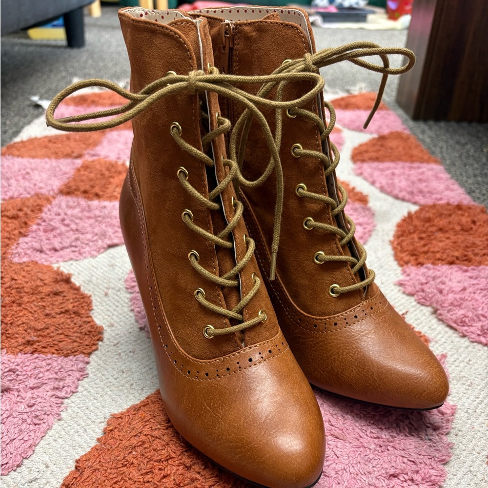 B.A.I.T. Brown Lace-Up Ankle Boots - never worn